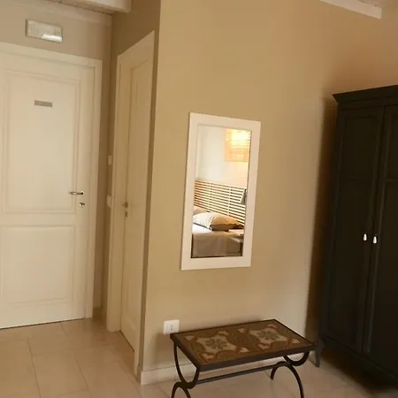 翁贝托国王住宿加早餐酒店 住宿加早餐酒店 米拉佐